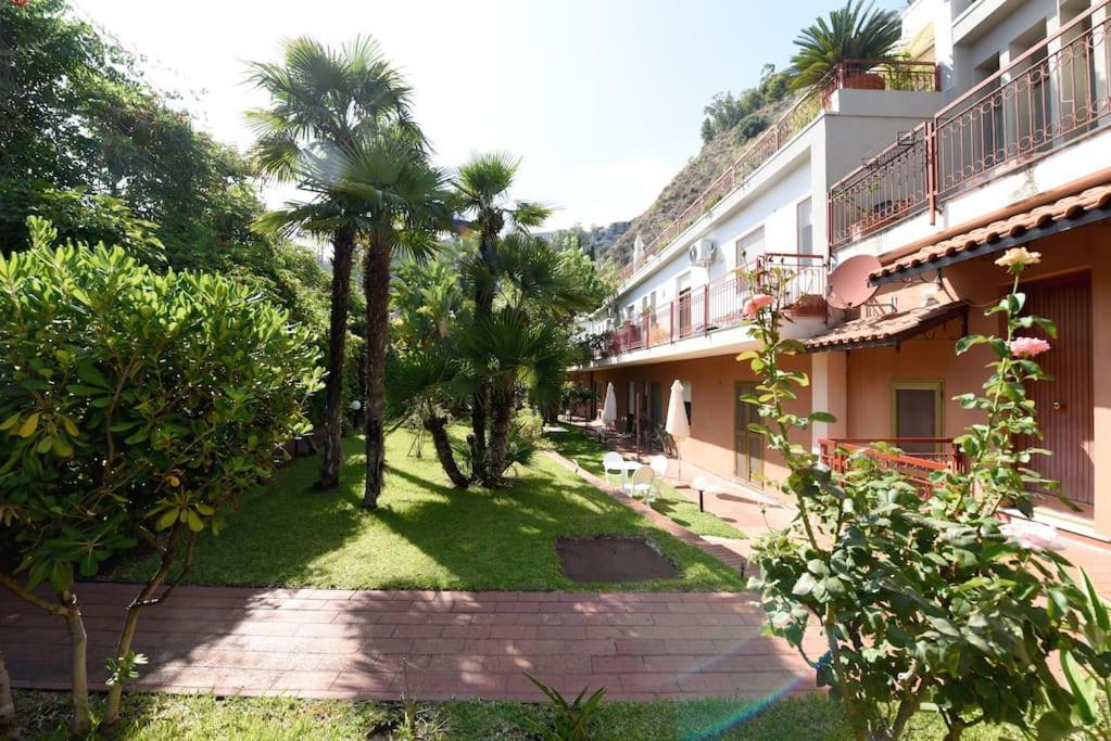 Beach Apartment Taormine Extérieur photo